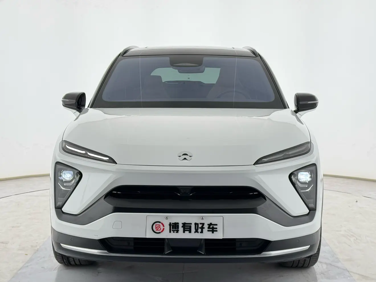 NIO ES6  из Китая