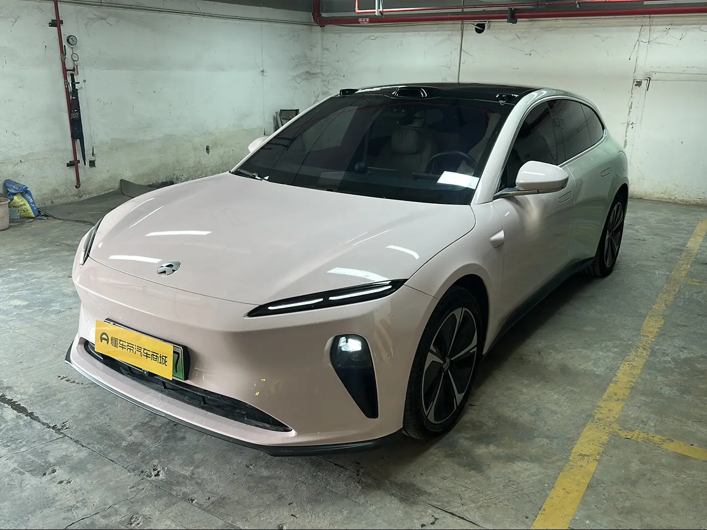 NIO ET5T  из Китая