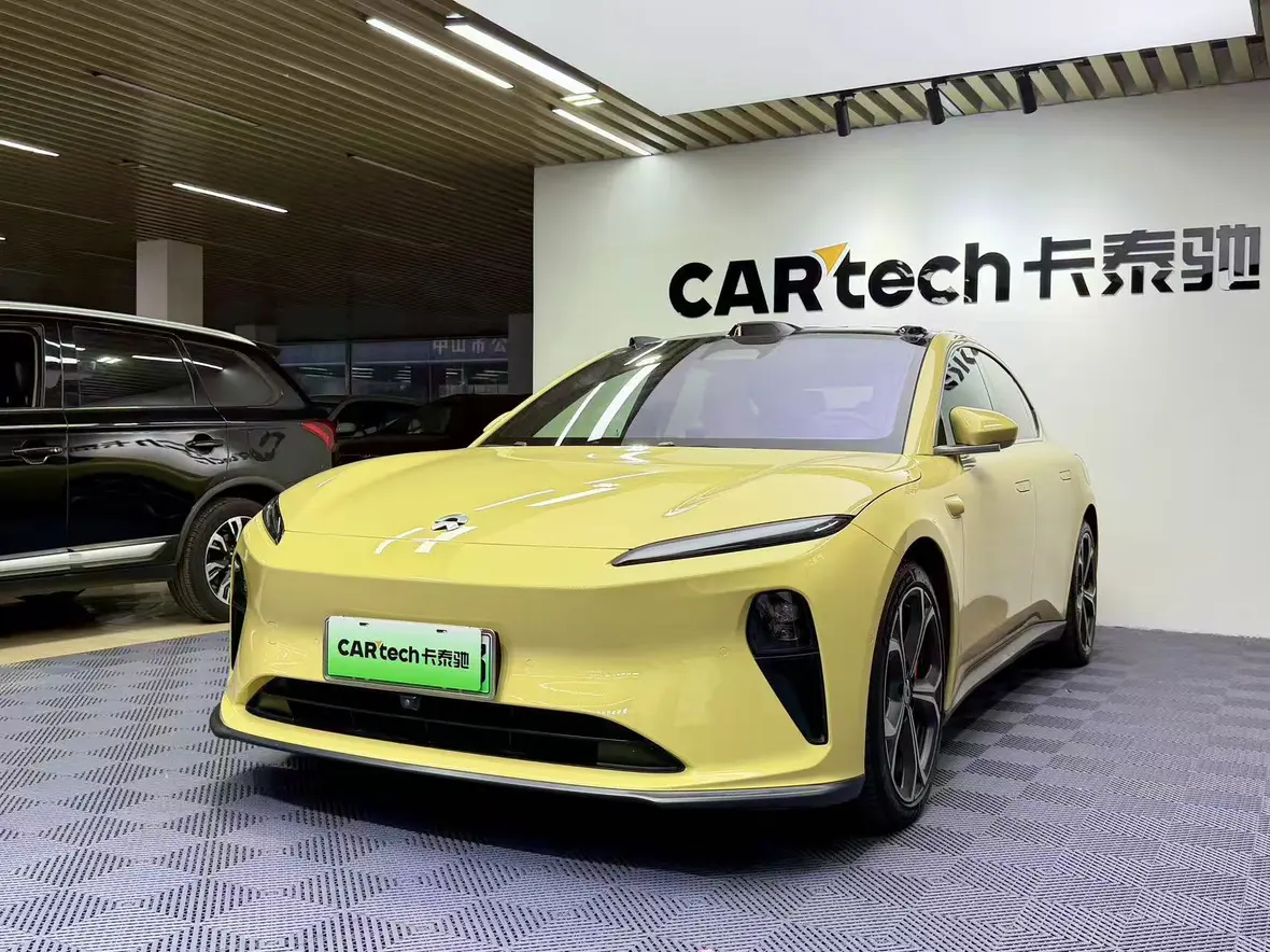 NIO ET5  из Китая