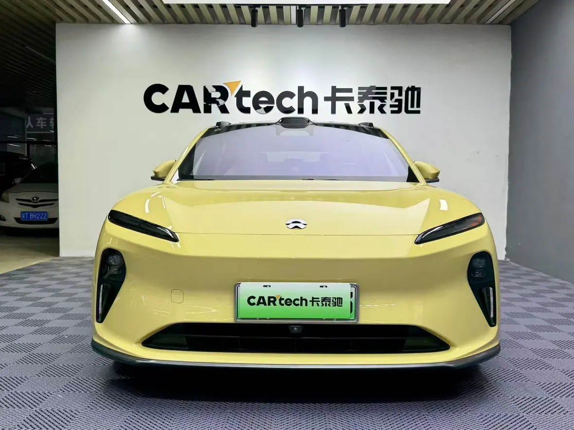 NIO ET5  из Китая