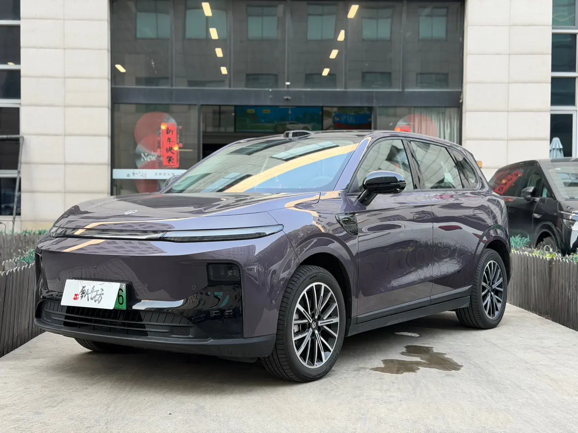 Leapmotor B10  из Китая