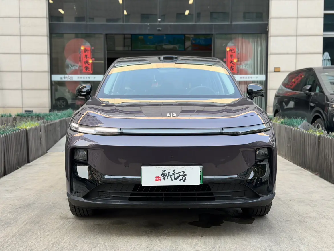 Leapmotor B10  из Китая