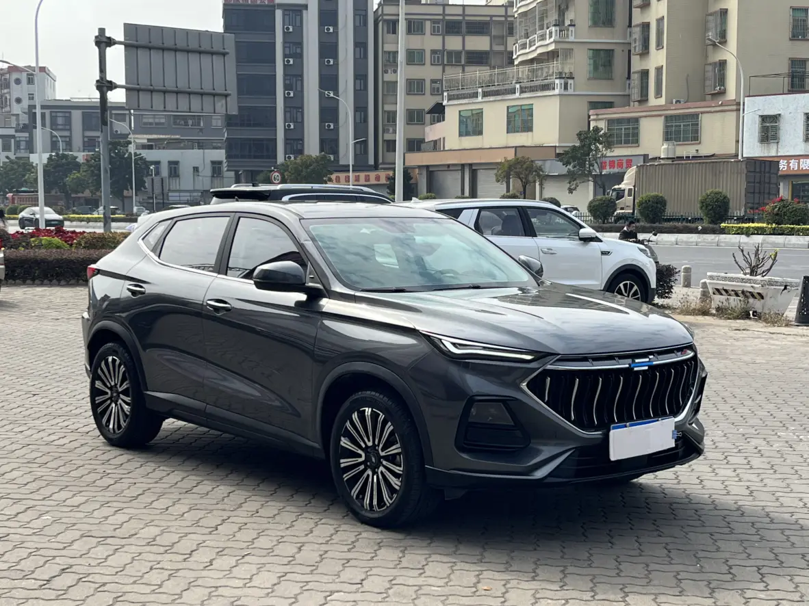 Oshan Changan Auchan X5