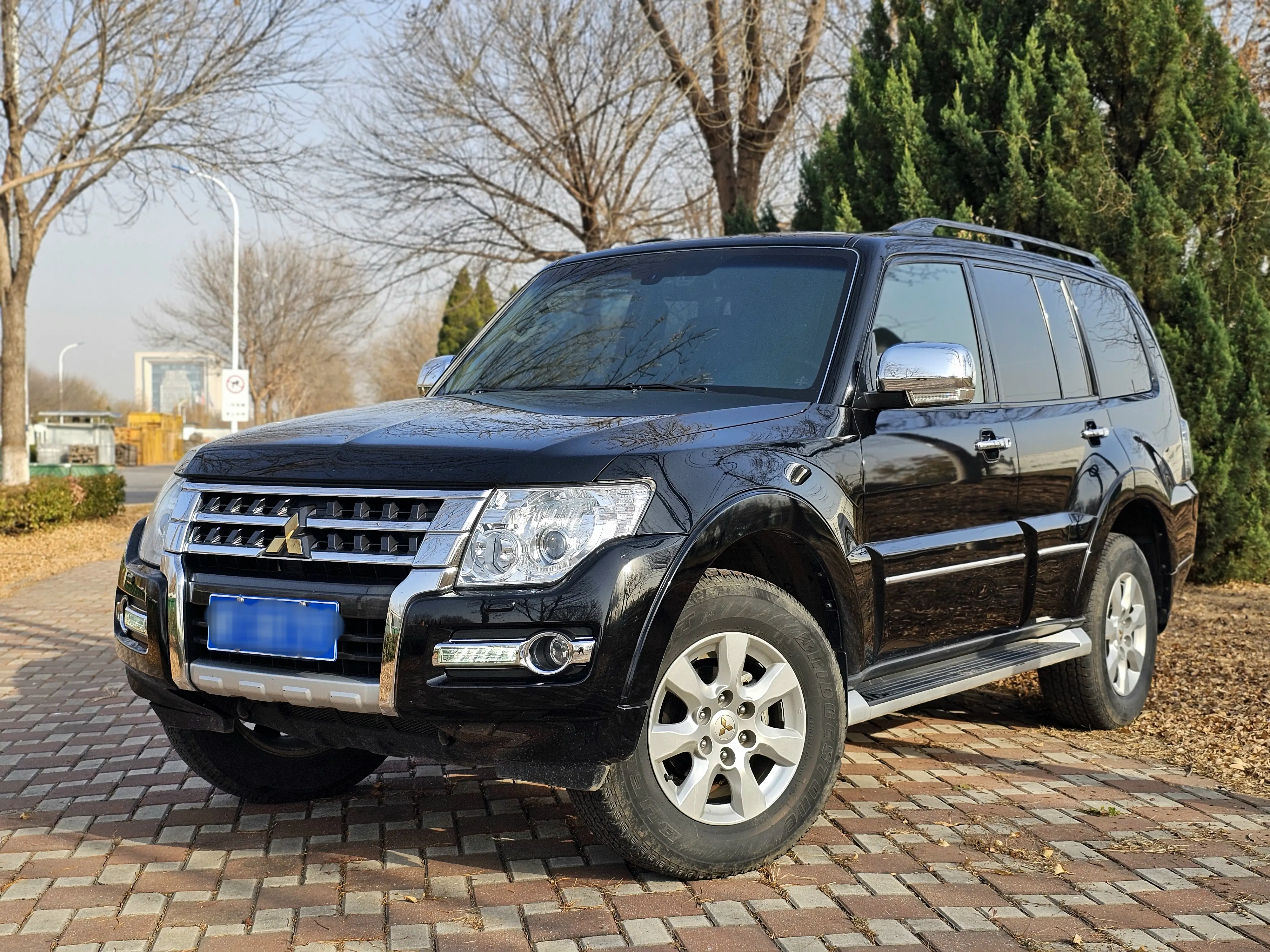 Mitsubishi Pajero  из Китая