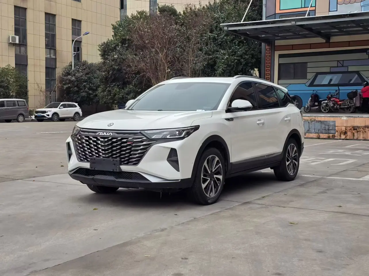 Dongfeng Fengshen AX7  из Китая