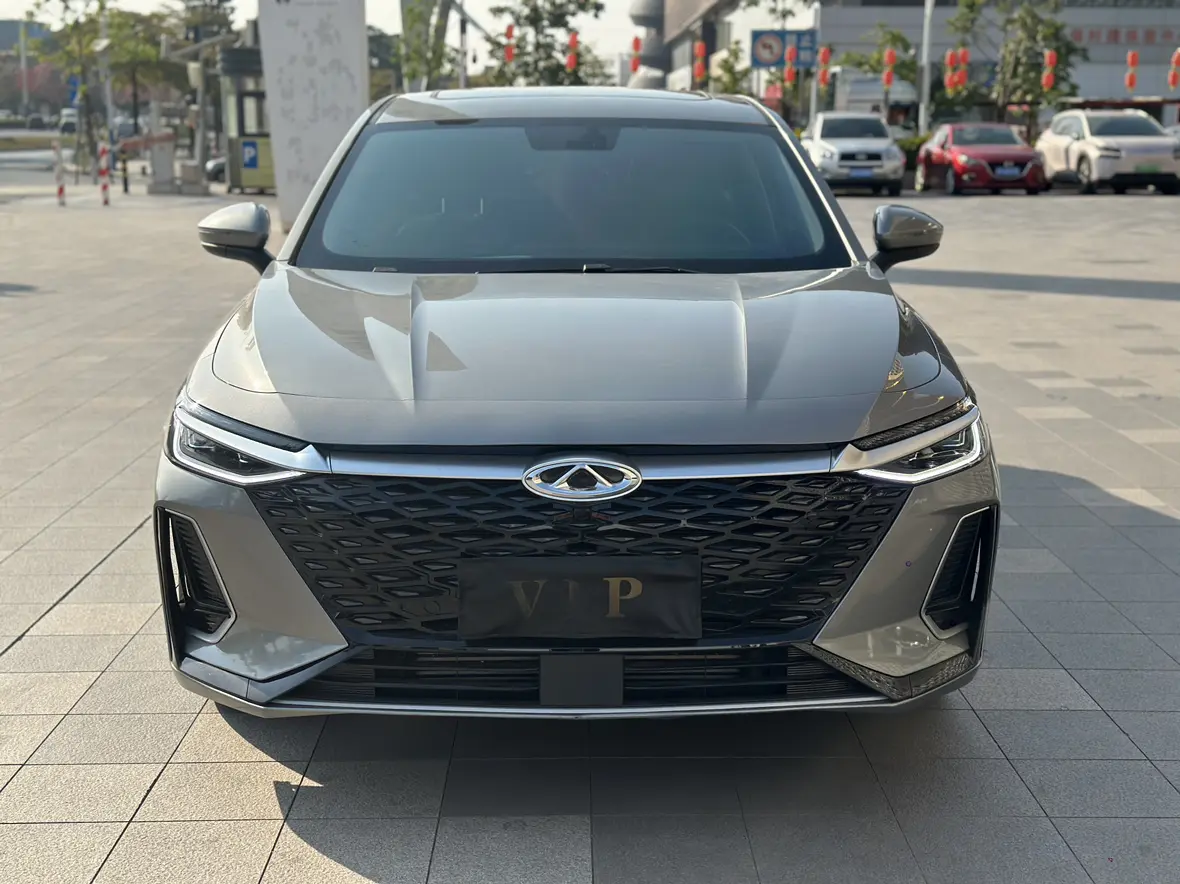 Chery Arrizo 8  из Китая