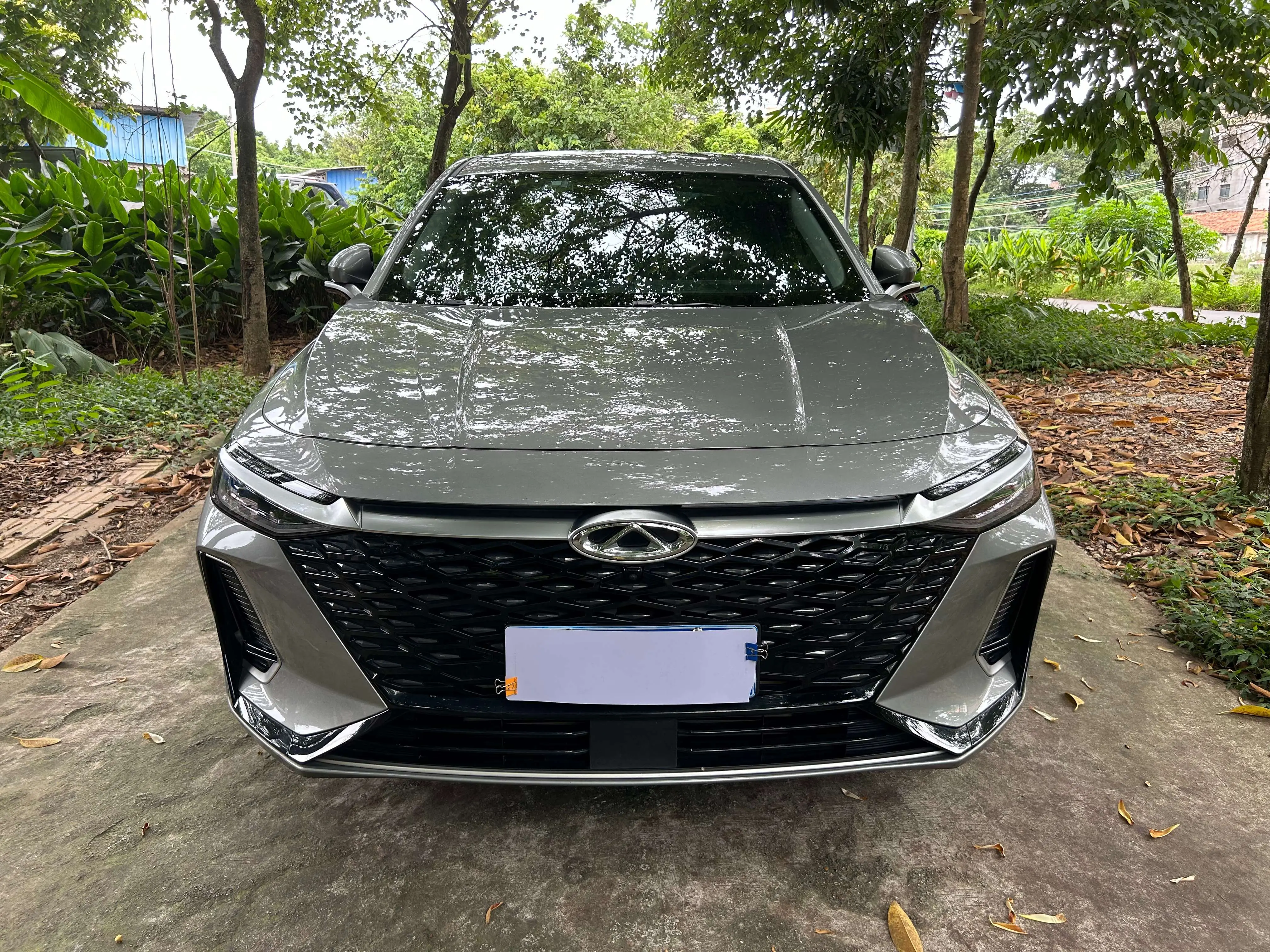 Chery Arrizo 8  из Китая