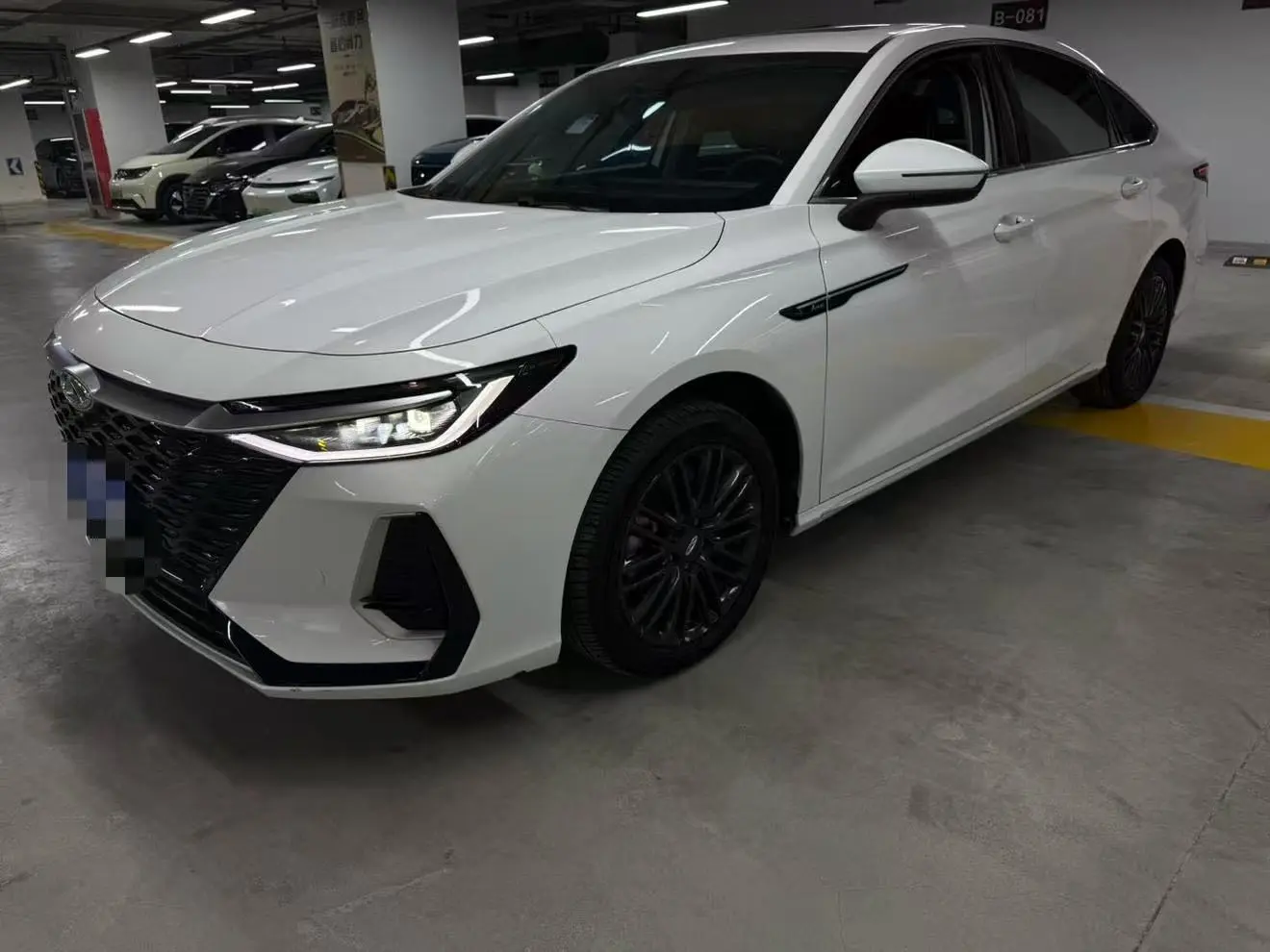 Chery Arrizo 8  из Китая