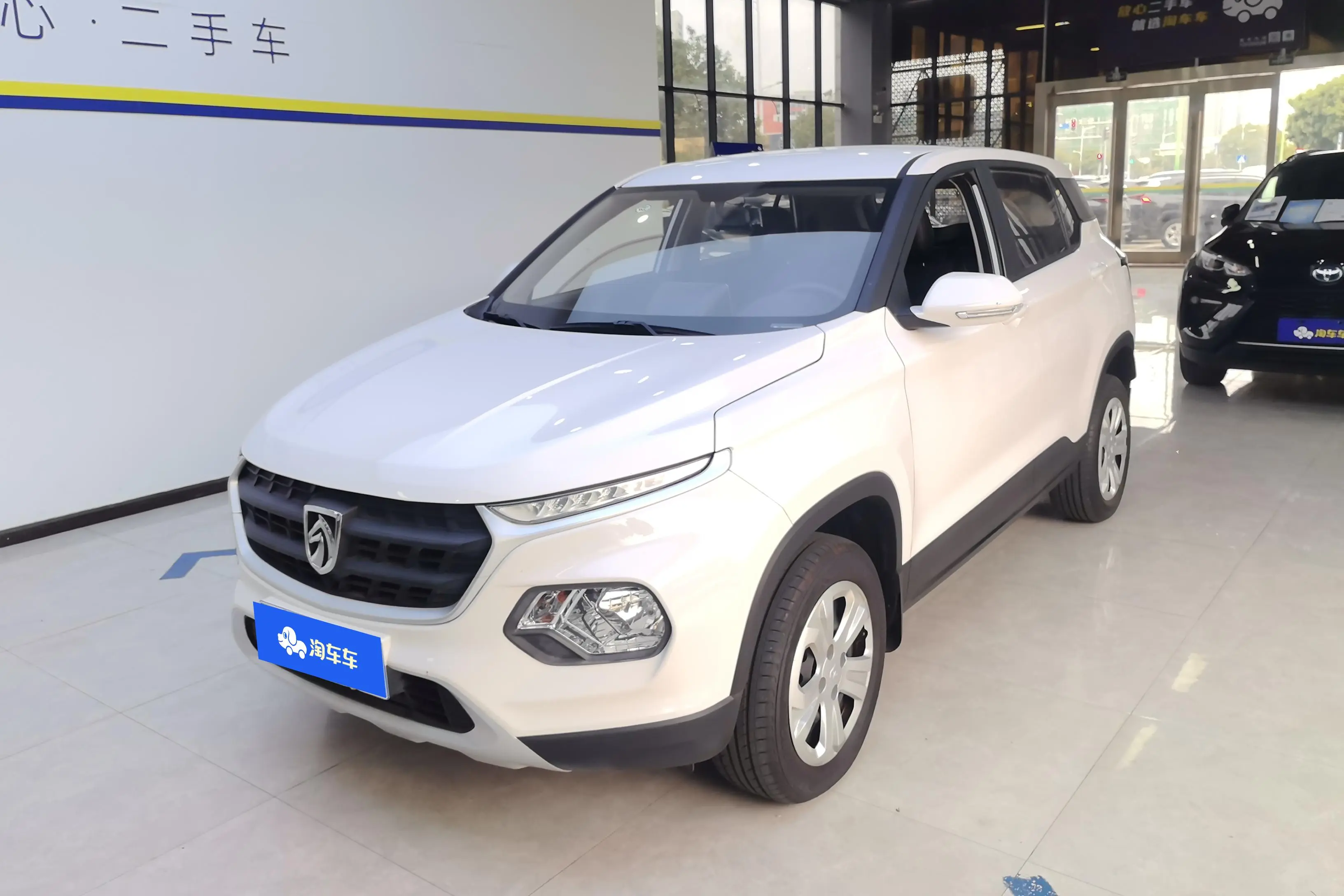 Baojun 510  из Китая