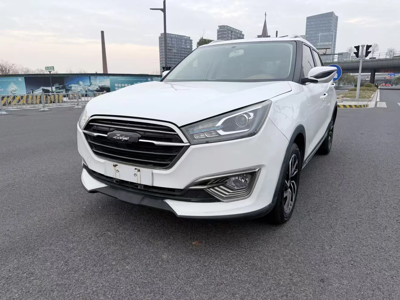 Zotye T300  из Китая