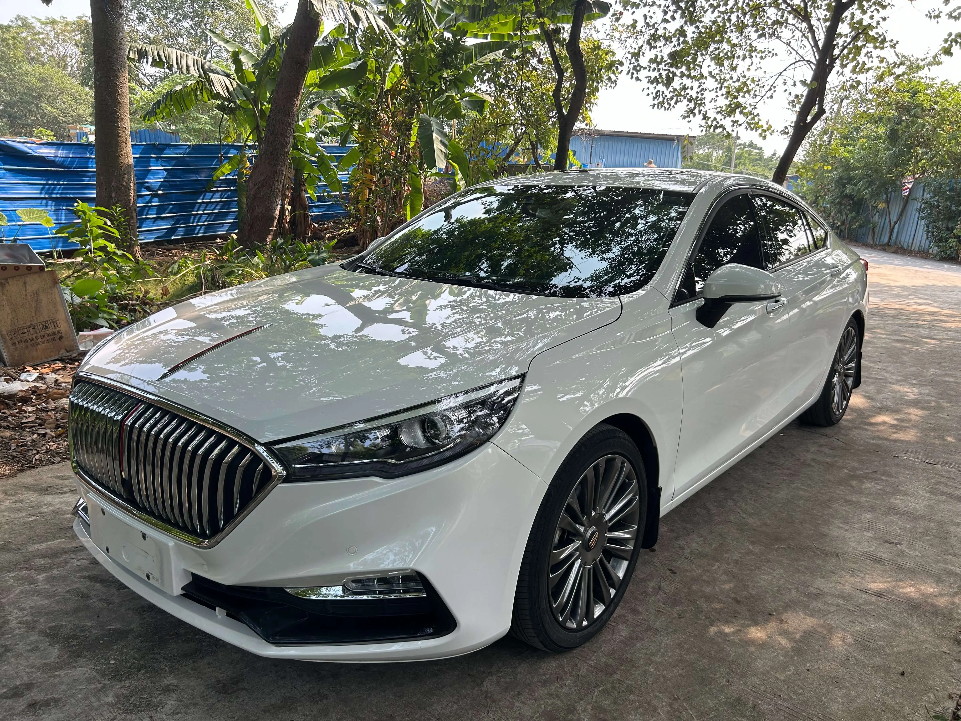 Hongqi H5 classic  из Китая