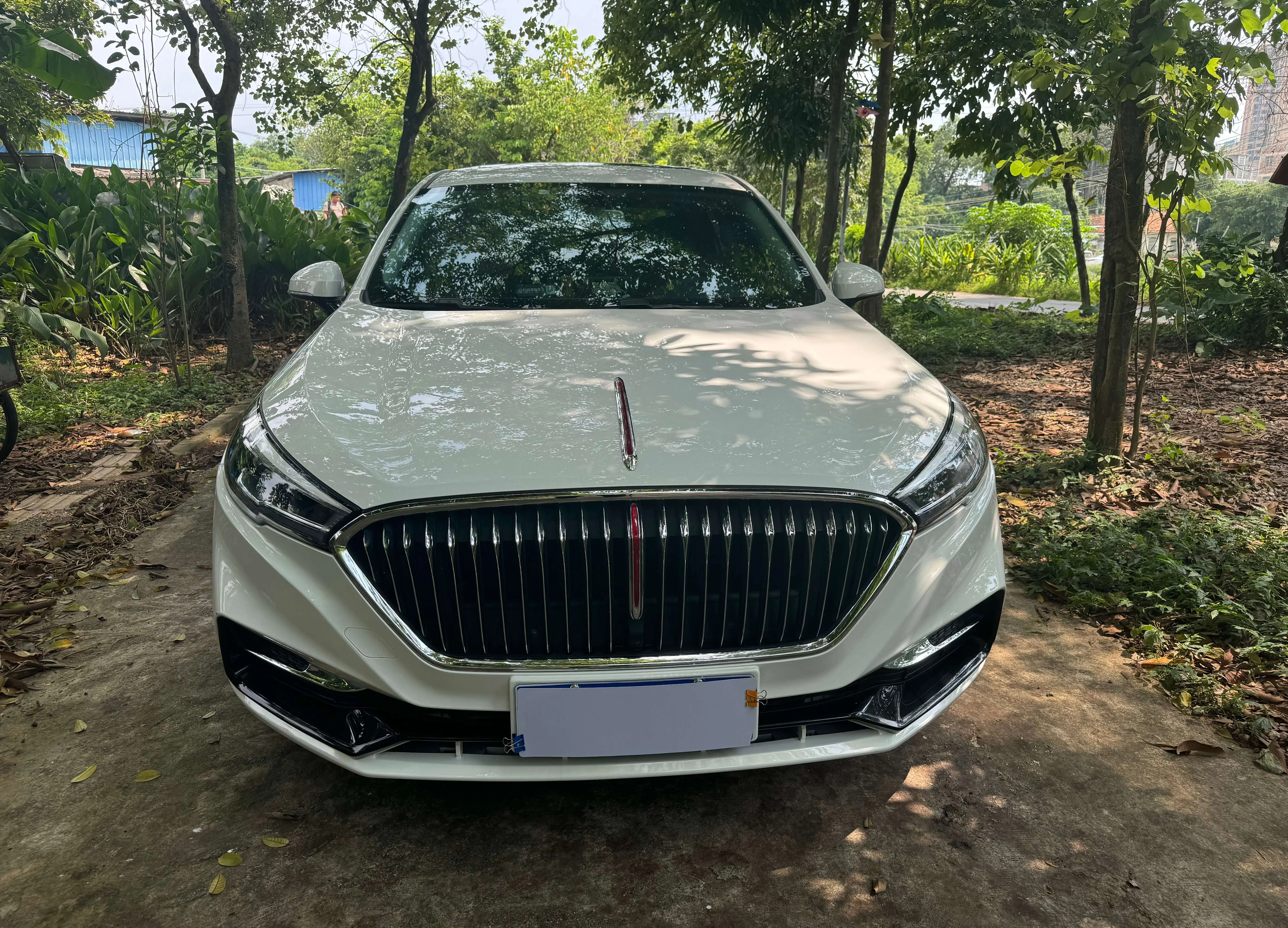 Hongqi H5 classic  из Китая