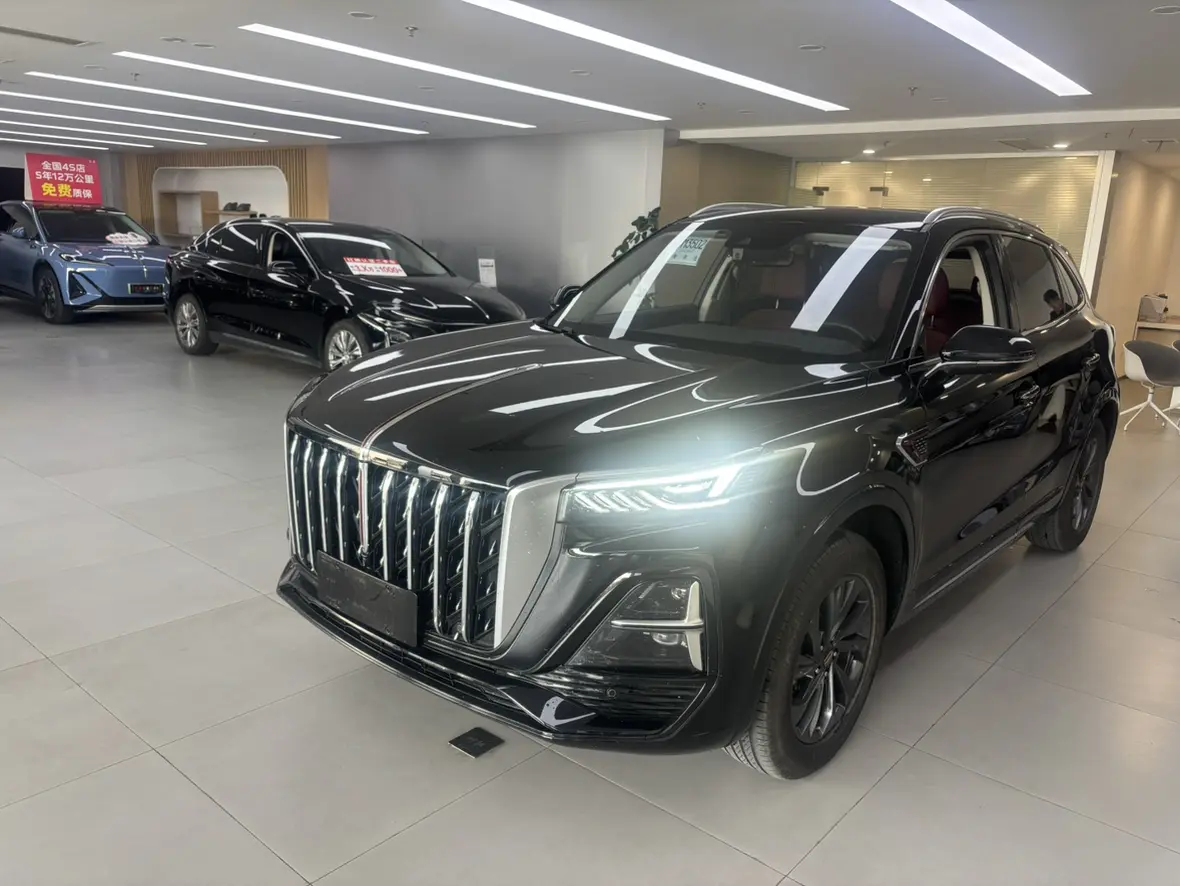 Hongqi HS5  из Китая