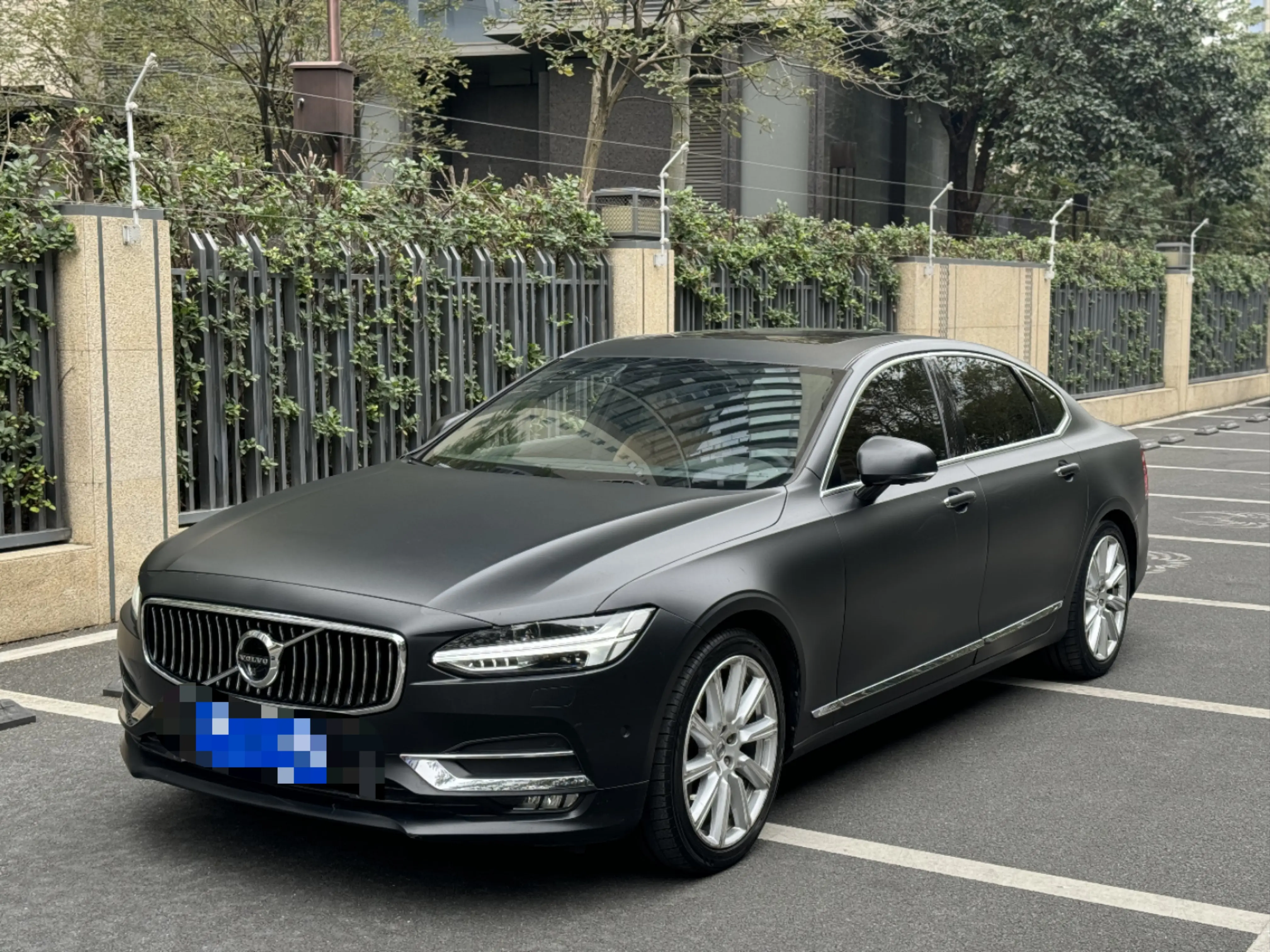 Volvo S90  из Китая