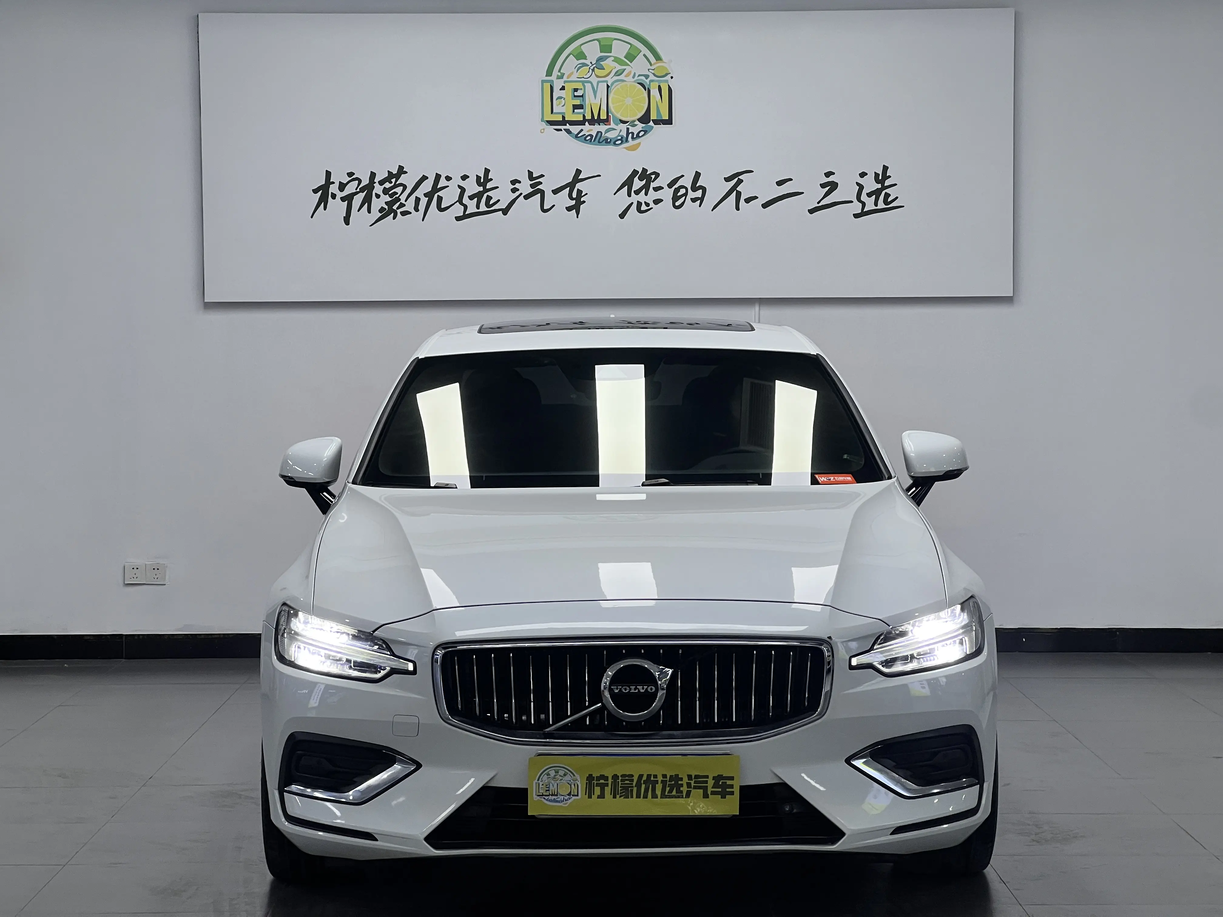 Volvo S60  из Китая