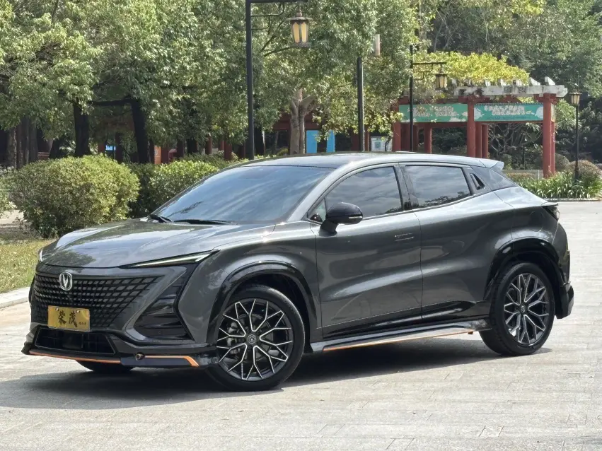 Changan UNI-T  из Китая