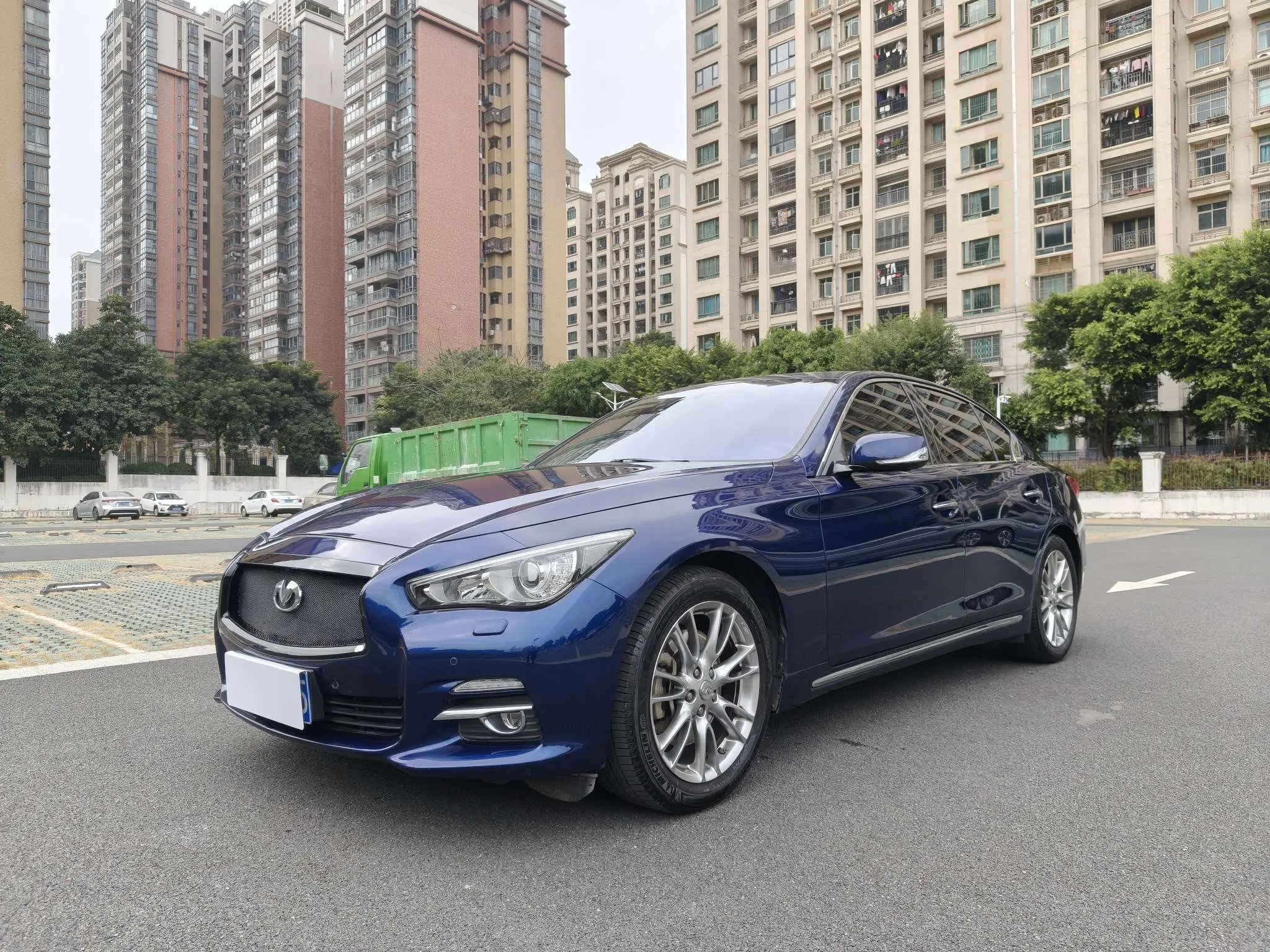 Infiniti Q50L  из Китая