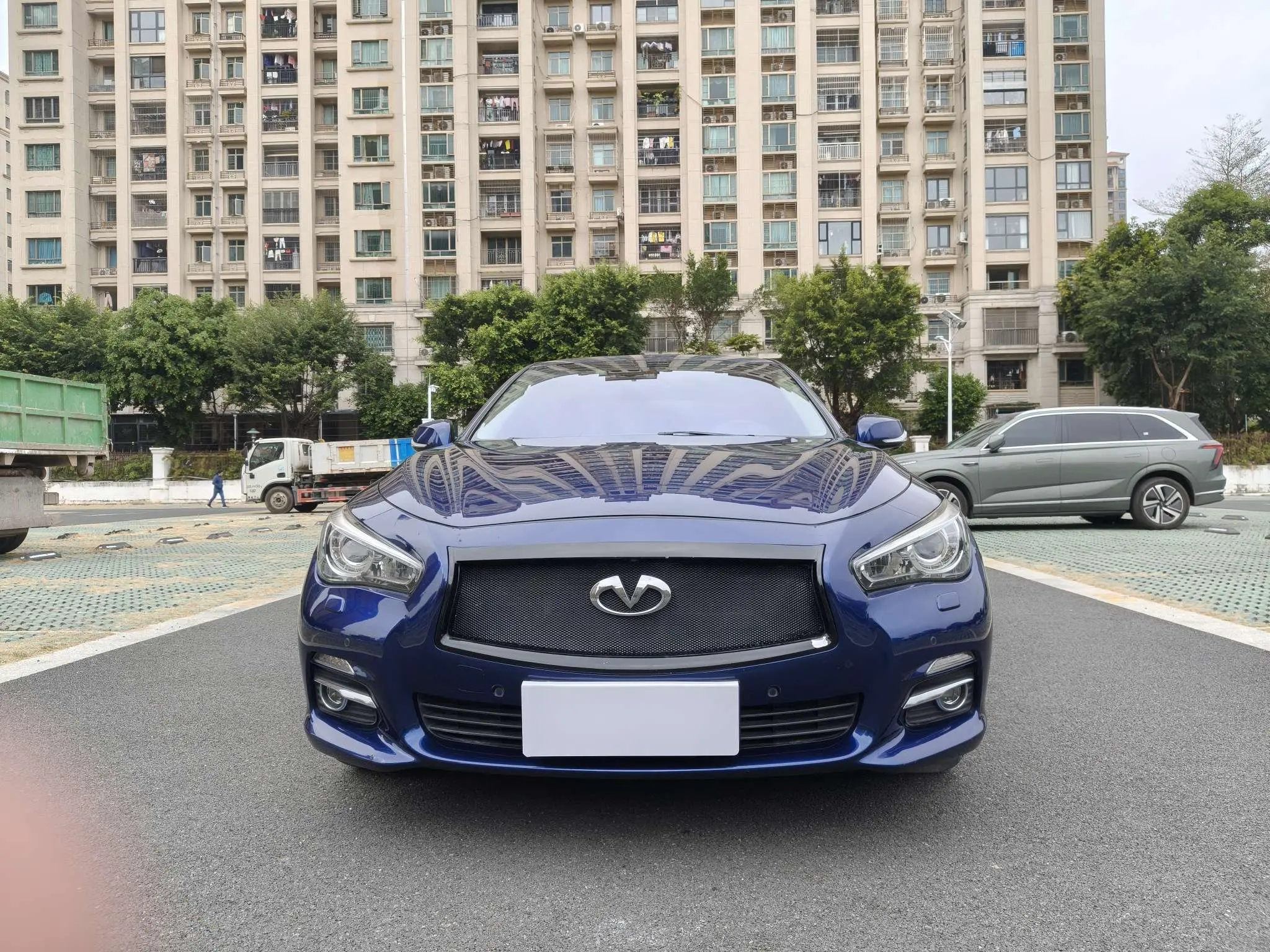 Infiniti Q50L  из Китая