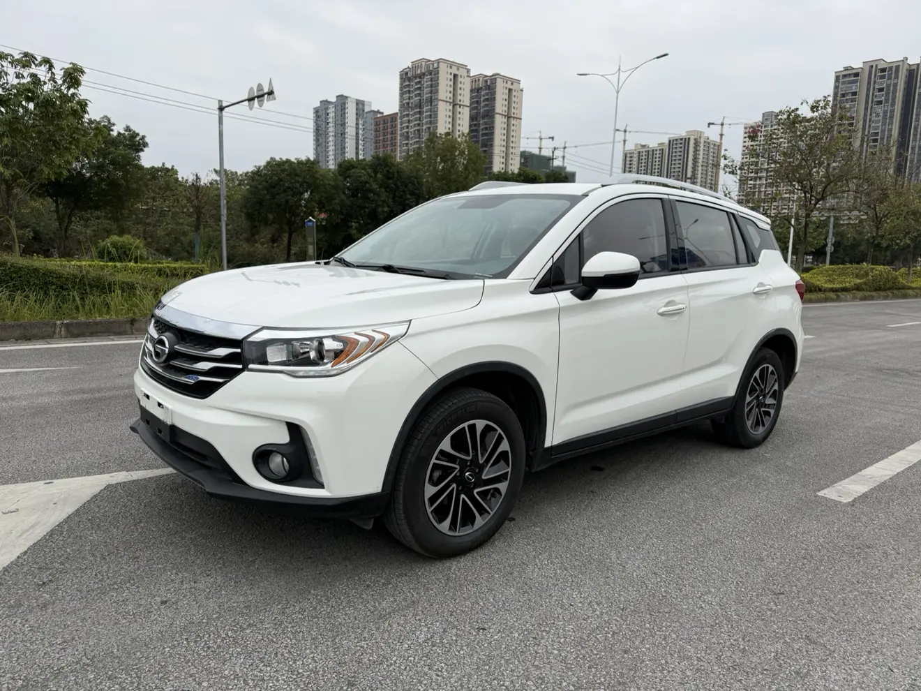 GAC Trumpchi GS4  из Китая