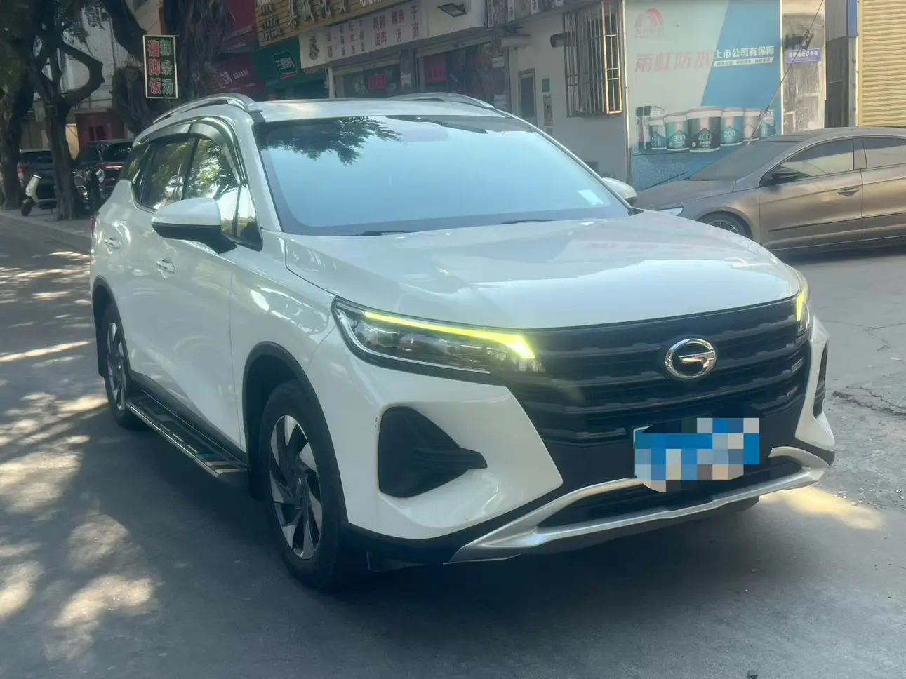 GAC Trumpchi GS4  из Китая