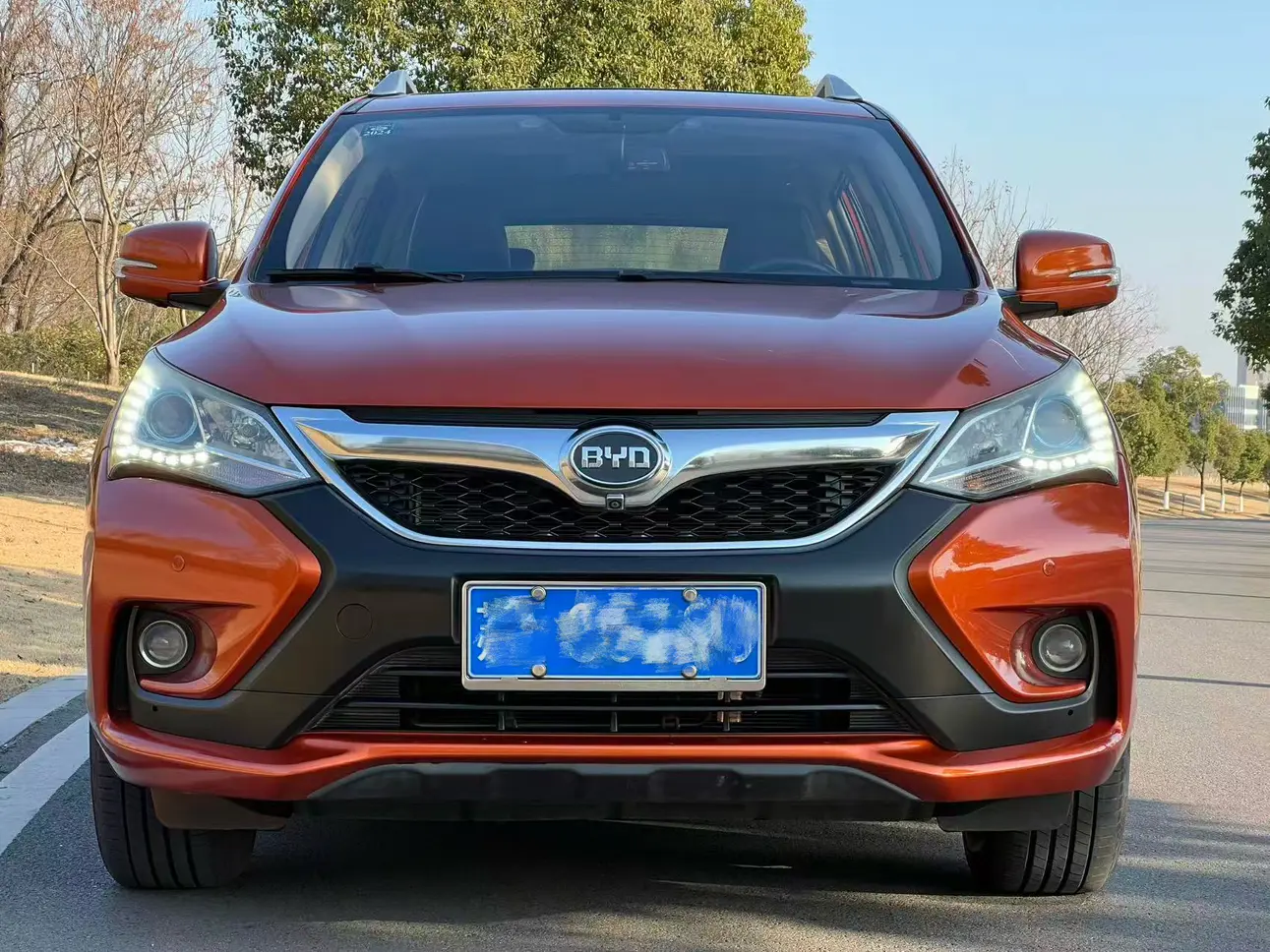 BYD Song  из Китая