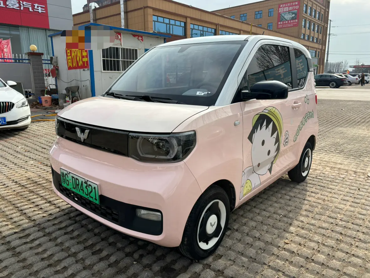 Wuling Hongguang MINIEV  из Китая