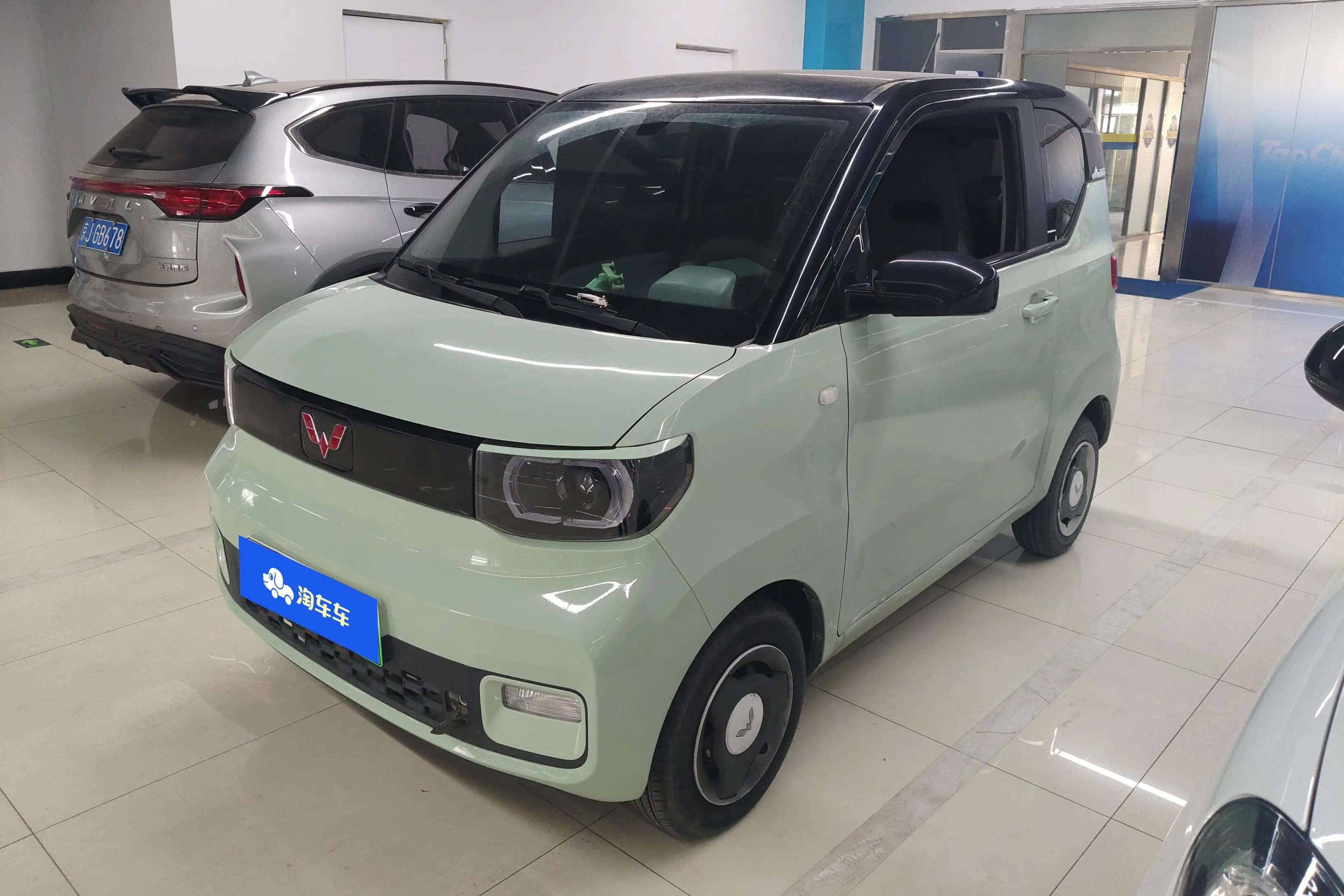 Wuling Hongguang MINIEV  из Китая