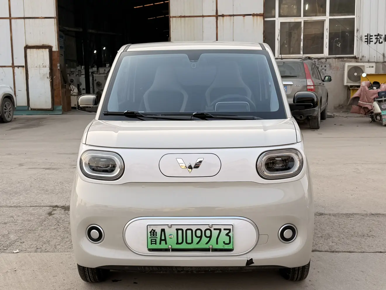 Wuling Hongguang MINIEV  из Китая