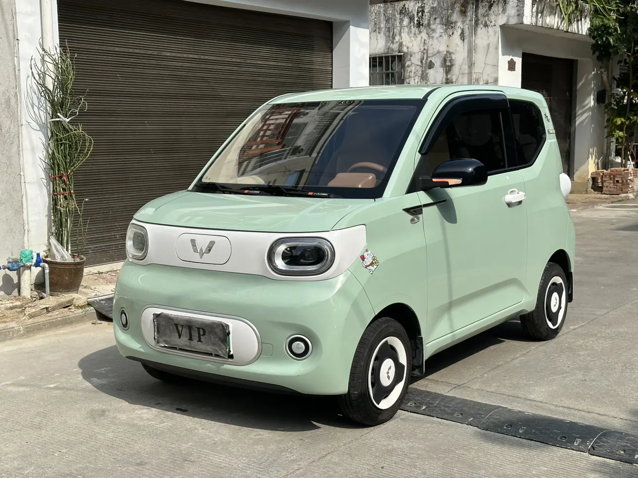 Wuling Hongguang MINIEV  из Китая
