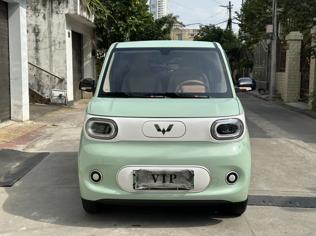 Wuling Hongguang MINIEV  из Китая