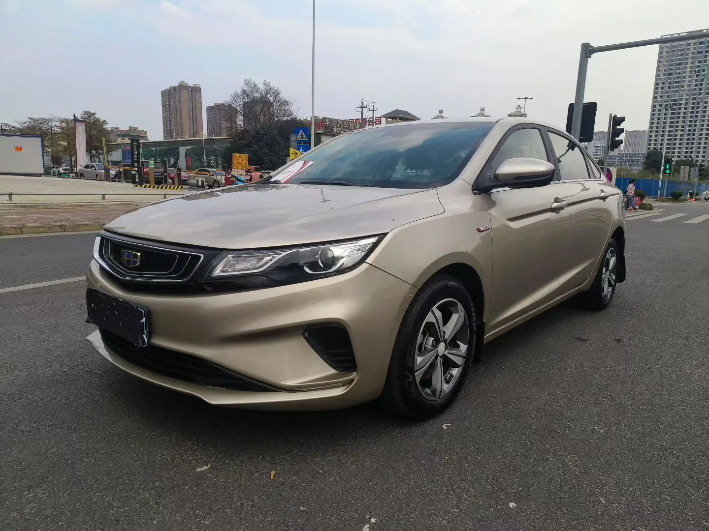 Geely Emgrand GL  из Китая