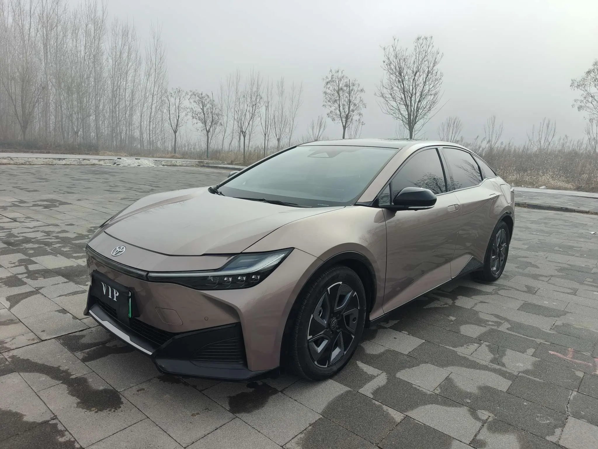 Toyota bZ3  из Китая