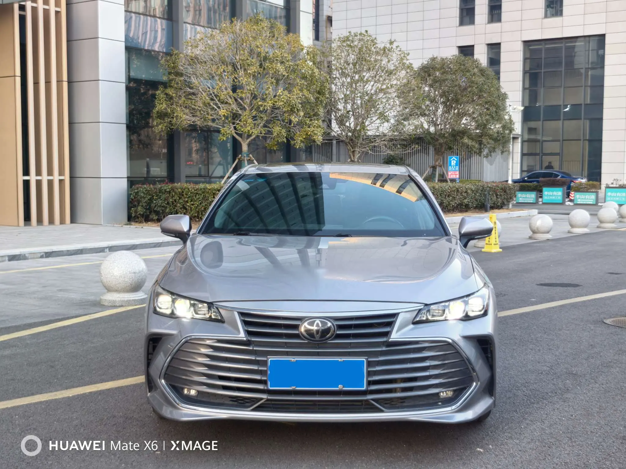 Toyota Avalon (Asian dragon)  из Китая