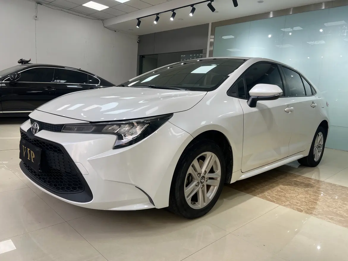 Toyota Levin (Lei Ling)  из Китая