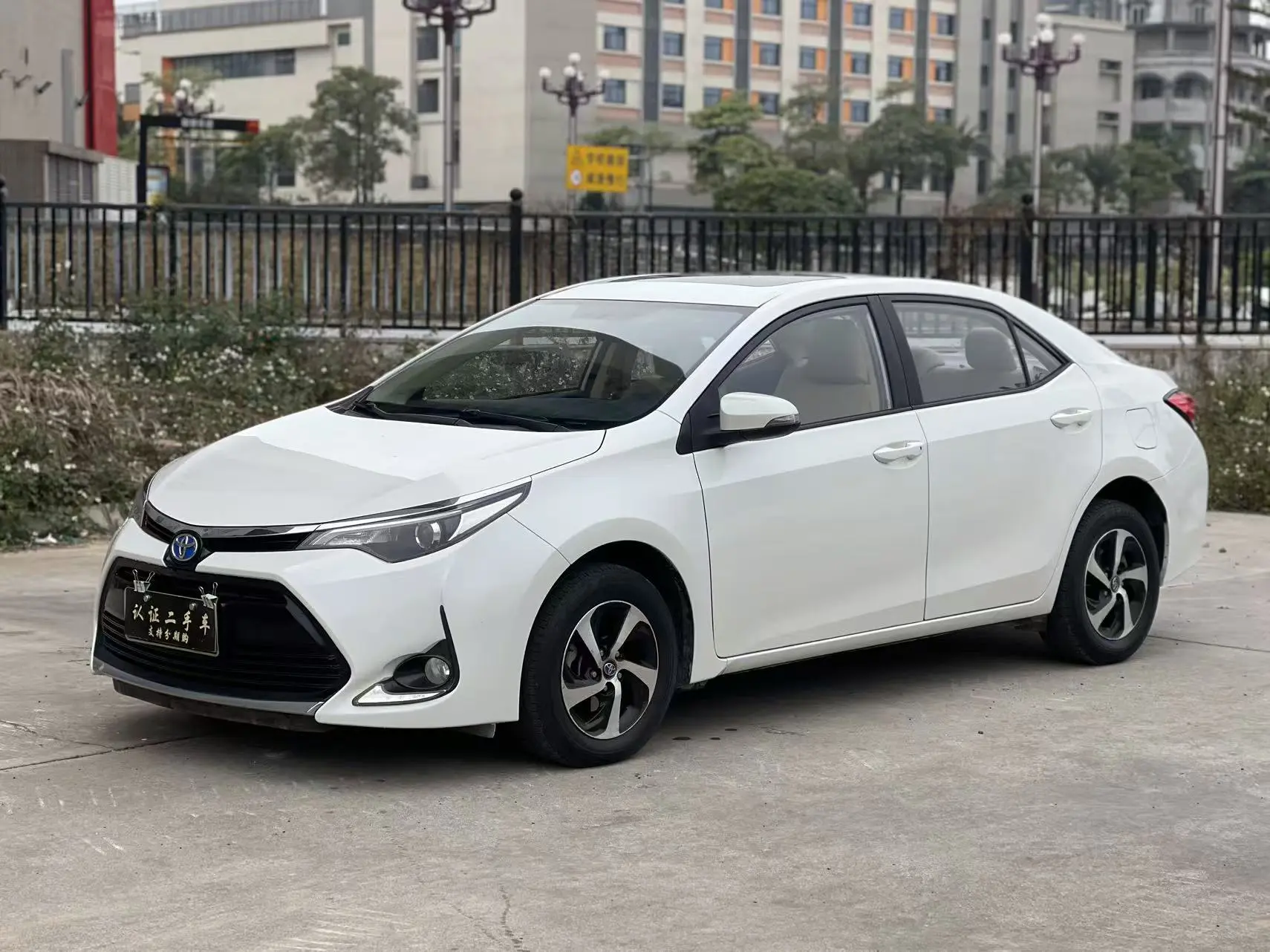 Toyota Levin (Lei Ling)  из Китая