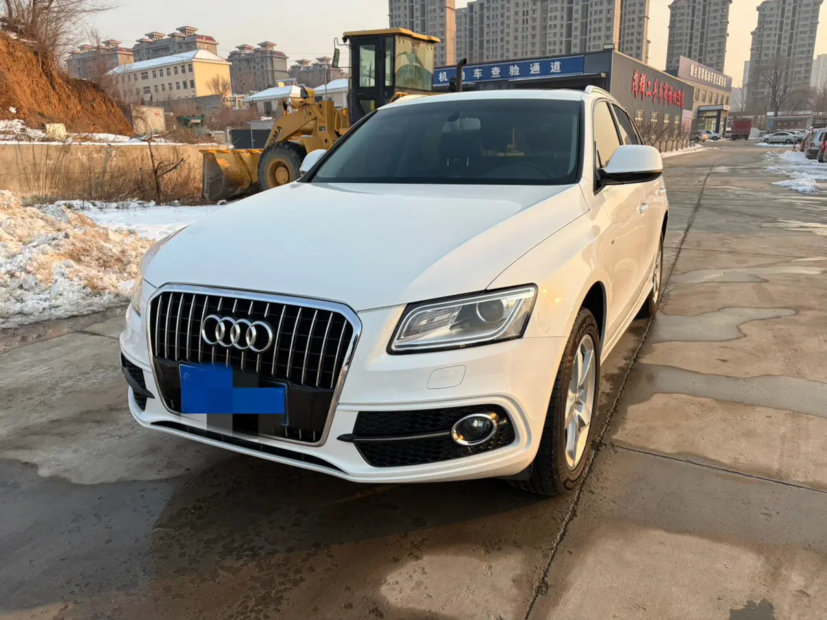 Audi Q5  из Китая