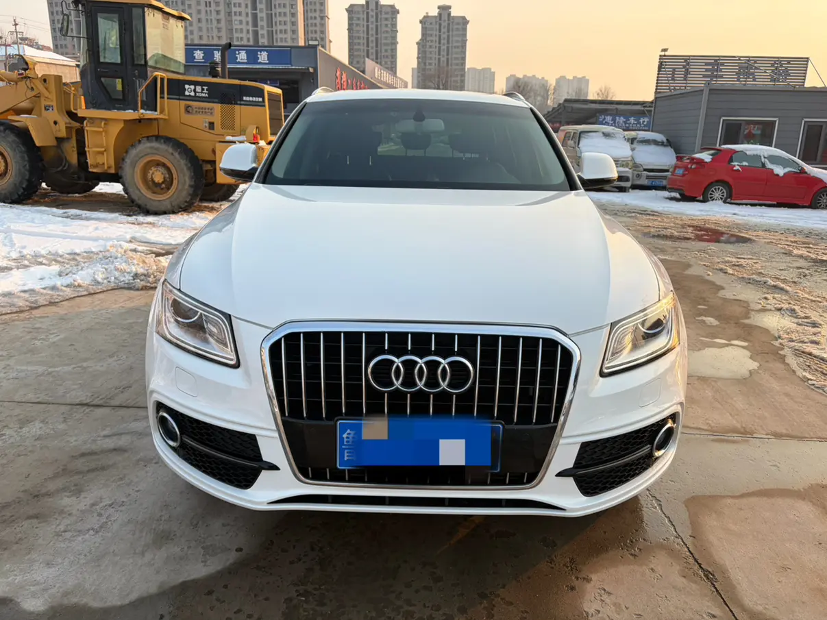 Audi Q5  из Китая