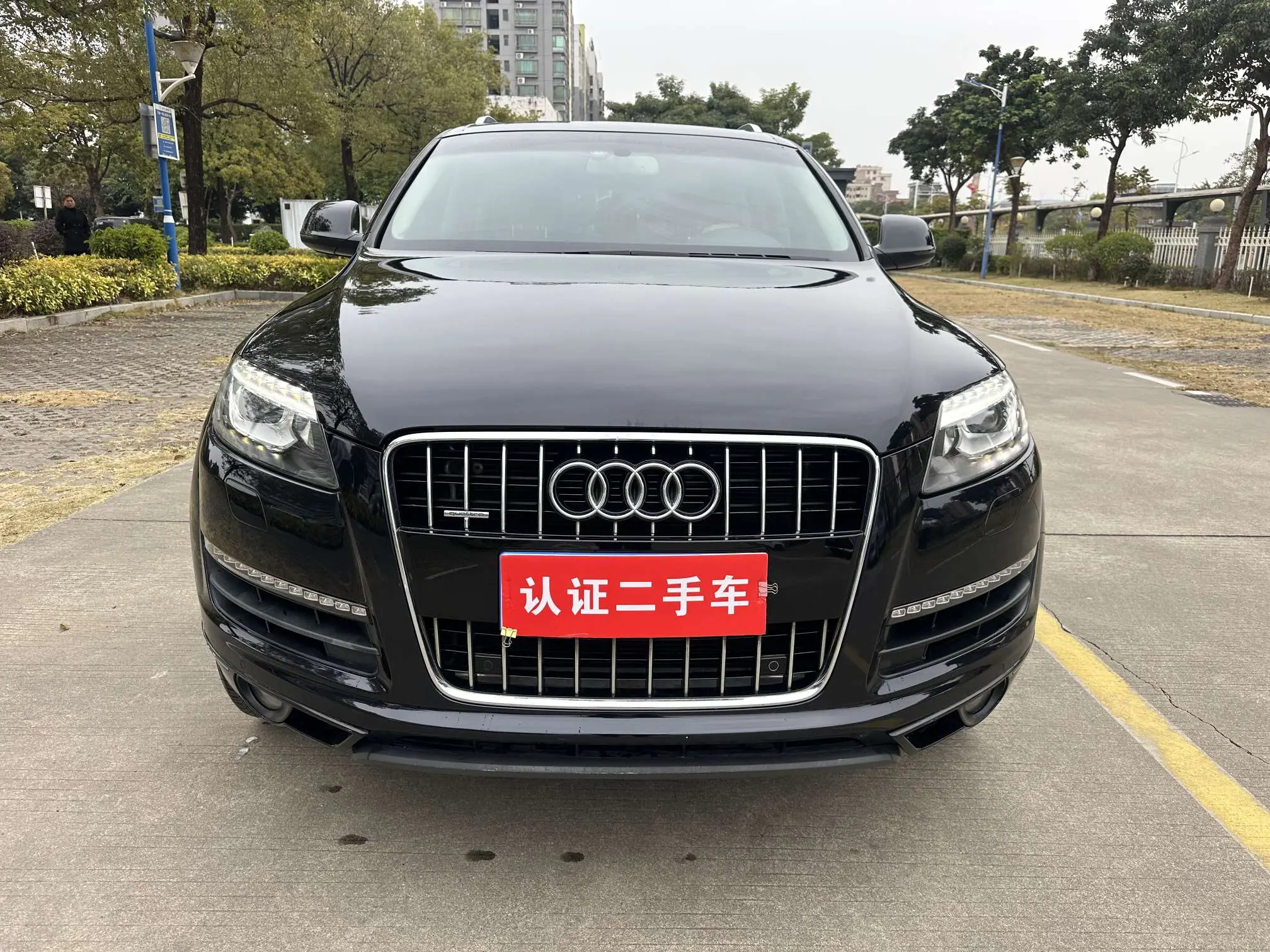 Audi Q7  из Китая