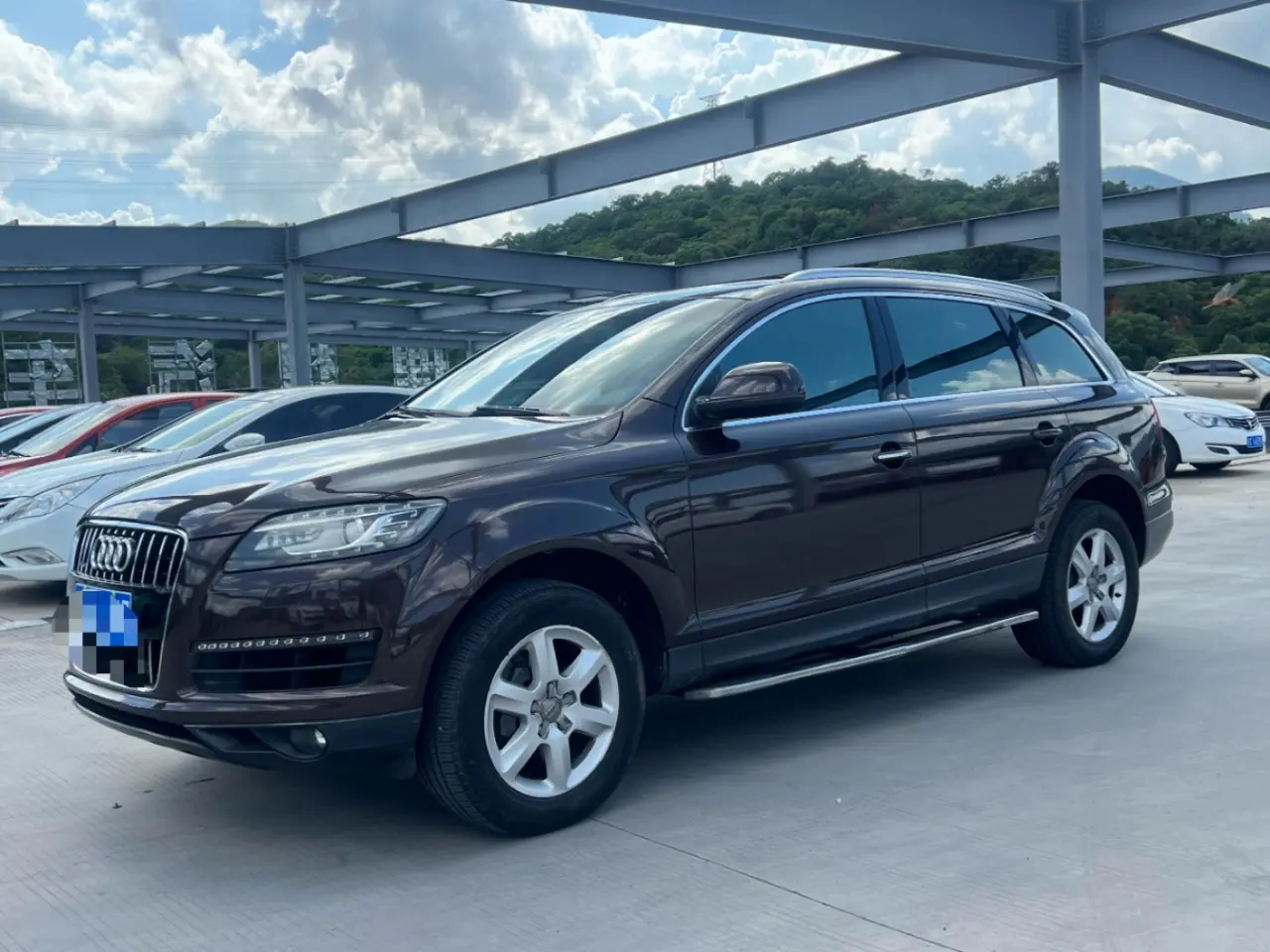 Audi Q7  из Китая