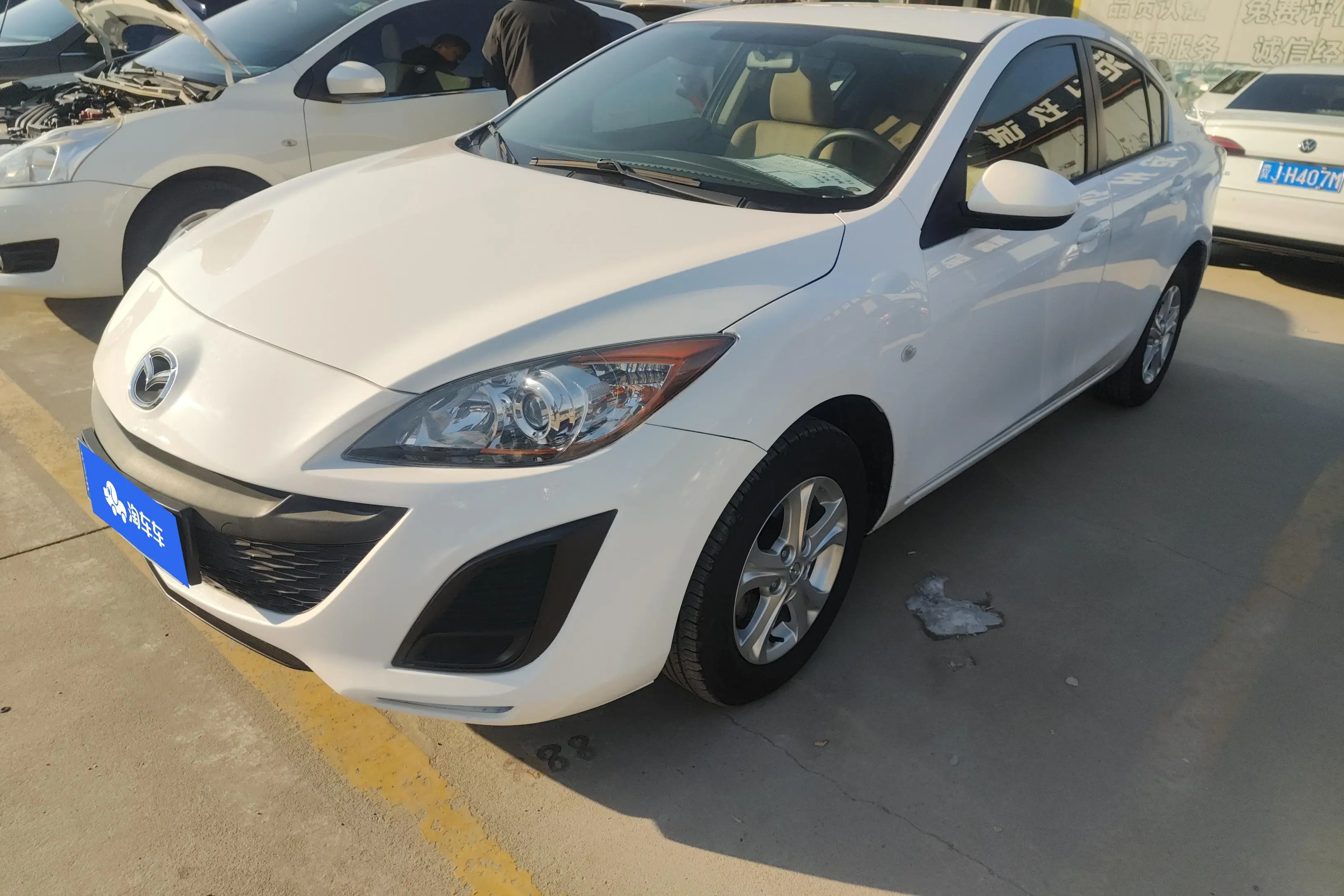 Mazda Axela (Mazda3)  из Китая