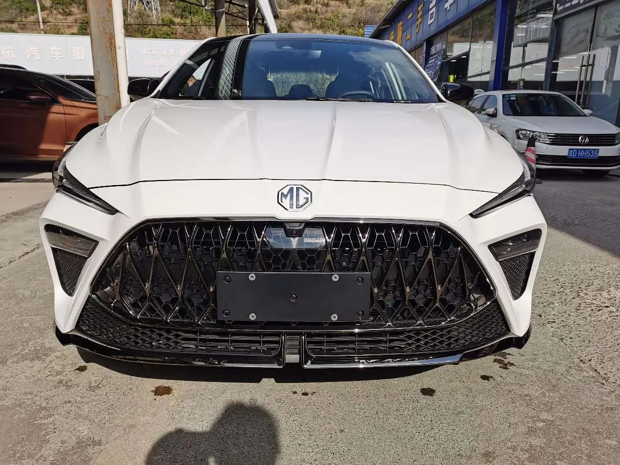 MG 5 Scorpio  из Китая