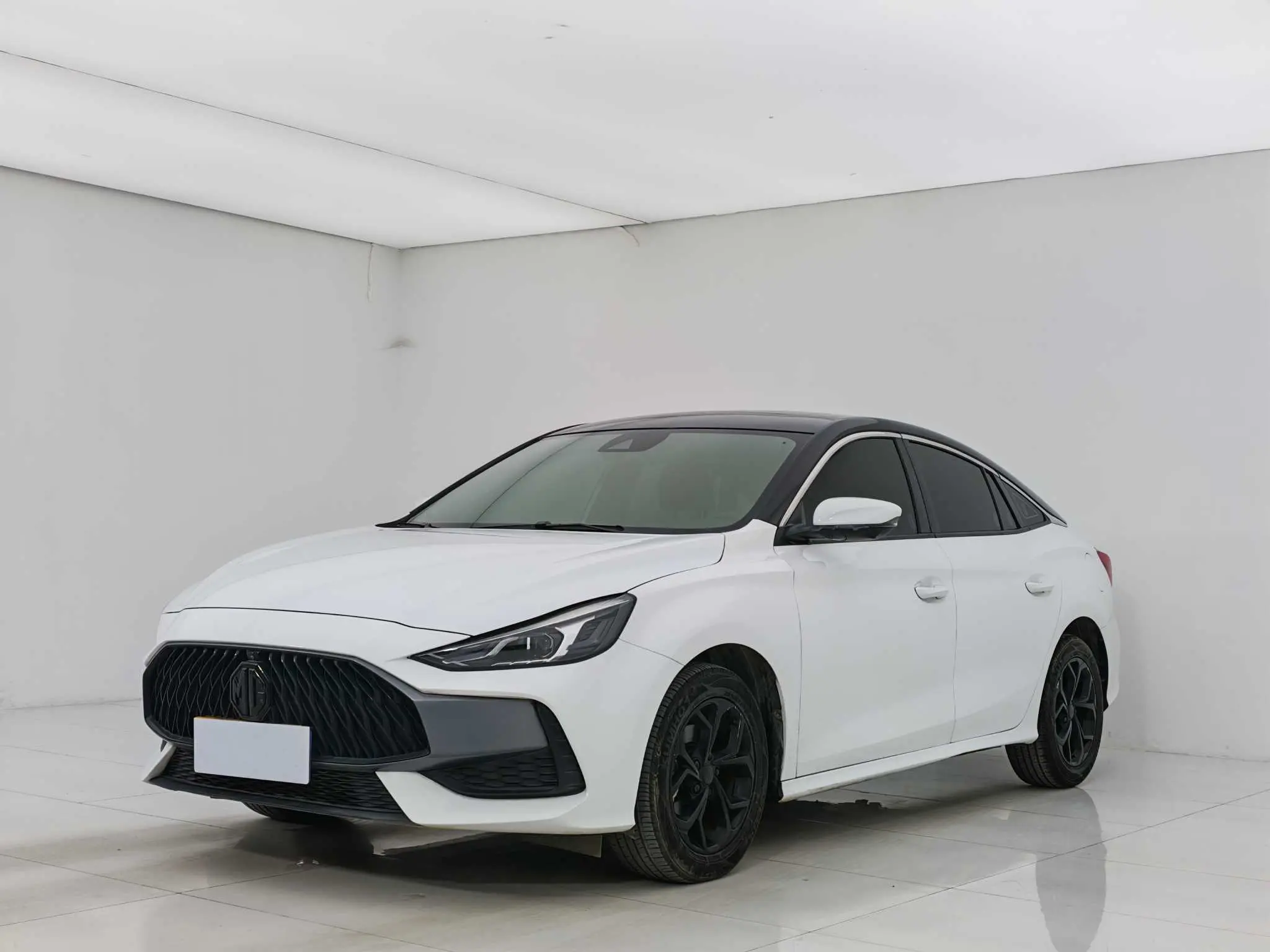 MG 5  из Китая