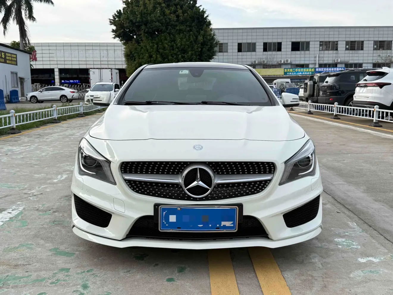 Mercedes-Benz Mercedes CLA  из Китая