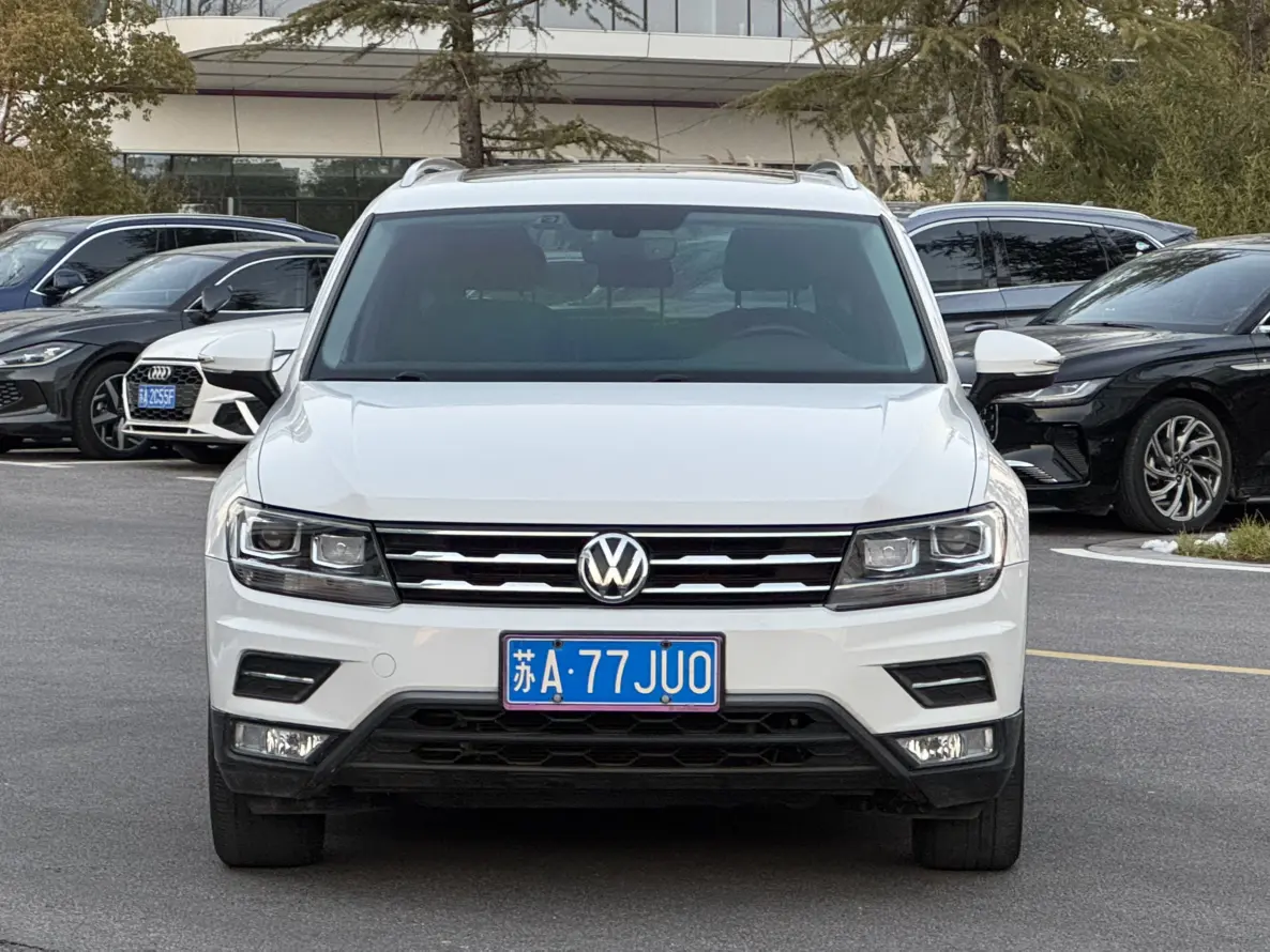 Volkswagen Tiguan L  из Китая