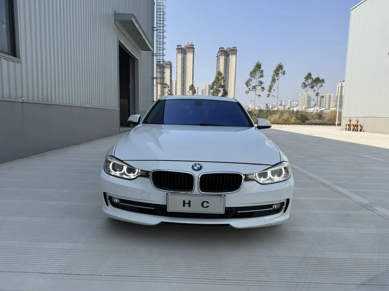 BMW 3 Series  из Китая