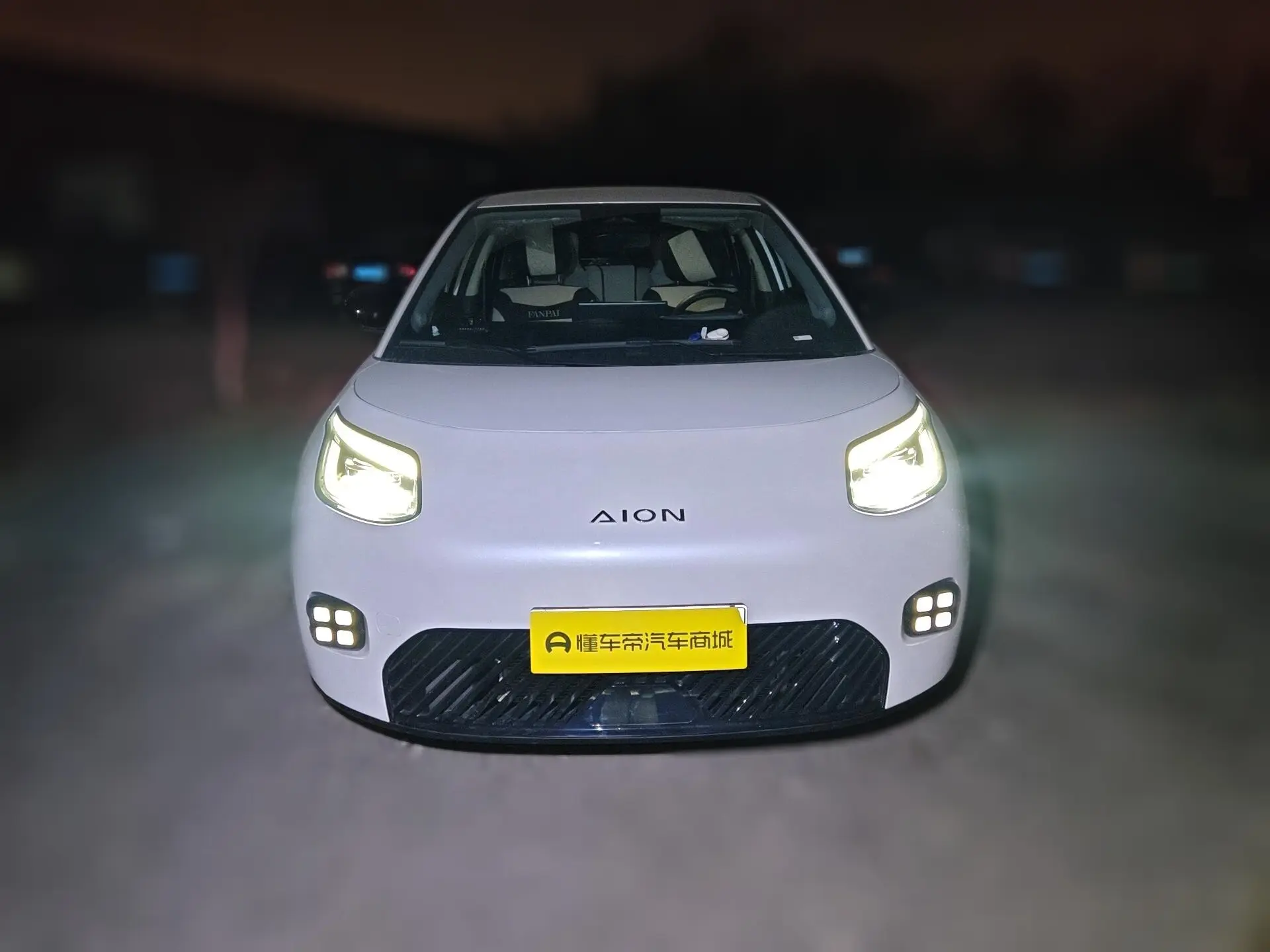 AION UT  из Китая