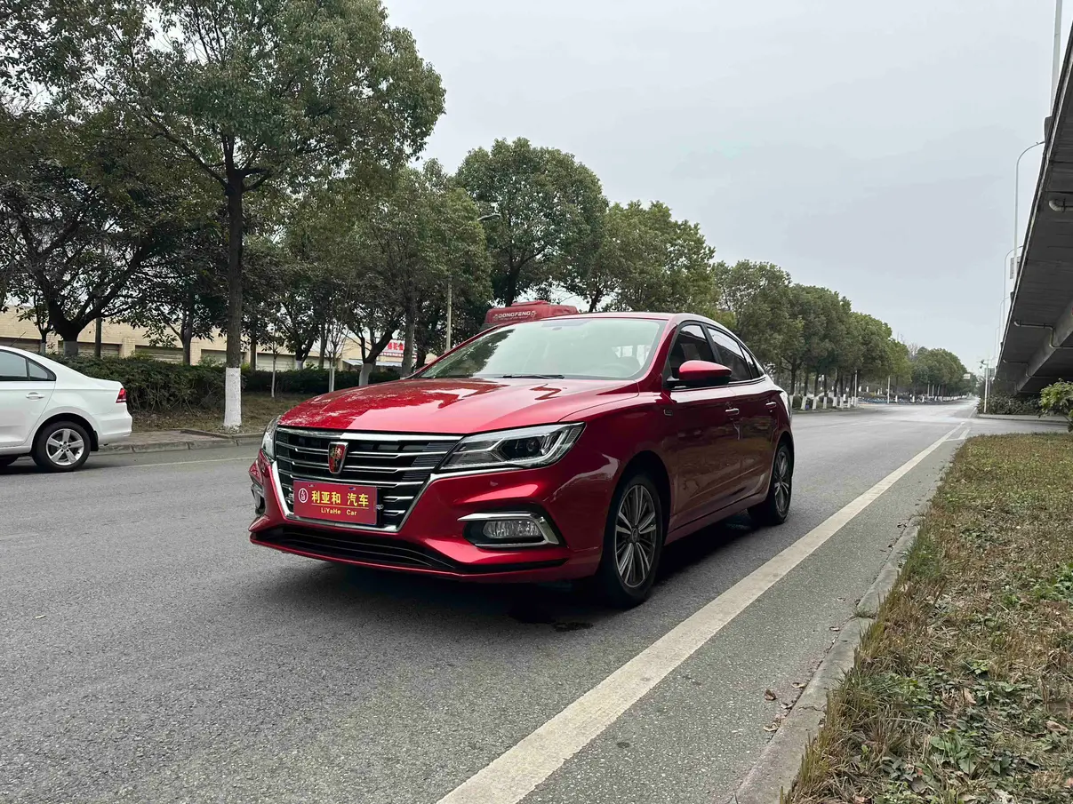 Roewe i5  из Китая