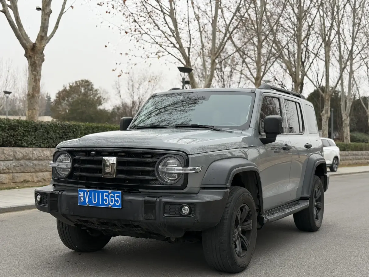 Tank 300  из Китая