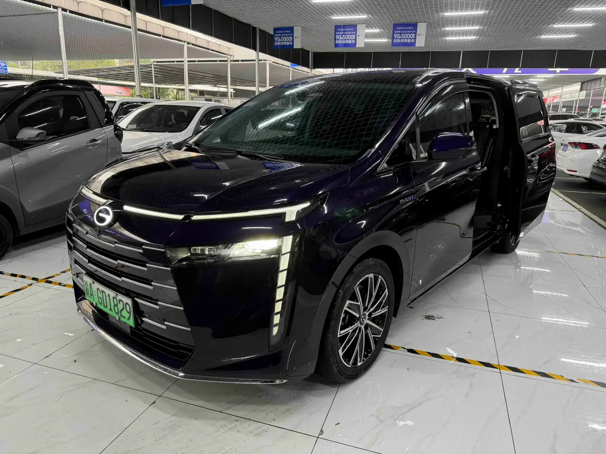 GAC Trumpchi E8 PHEV  из Китая