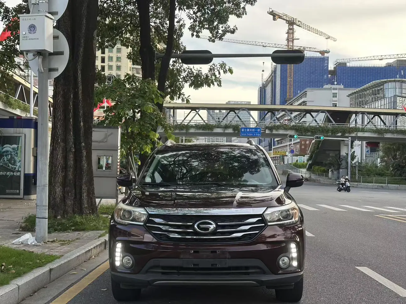 GAC Trumpchi GS4  из Китая